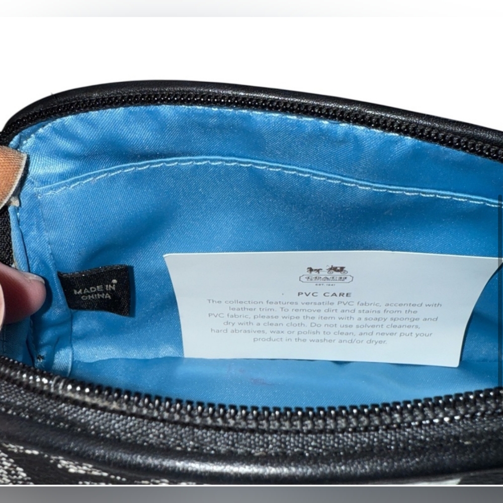 Coach Black and Cream Cosmetic Bag - Picture 8 of 8